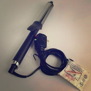 GHD 1 1/4” Soft Curl Curling Iron